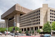 je-hoover-fbi-bldg.jpg
