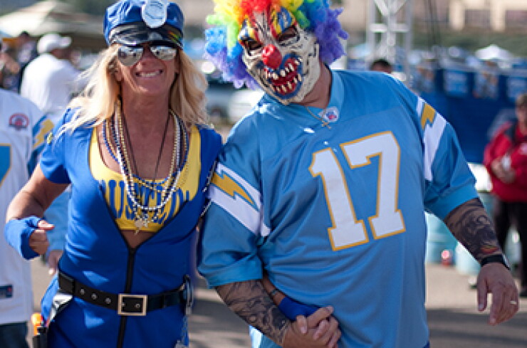san-diego-chargers-fans2.jpg