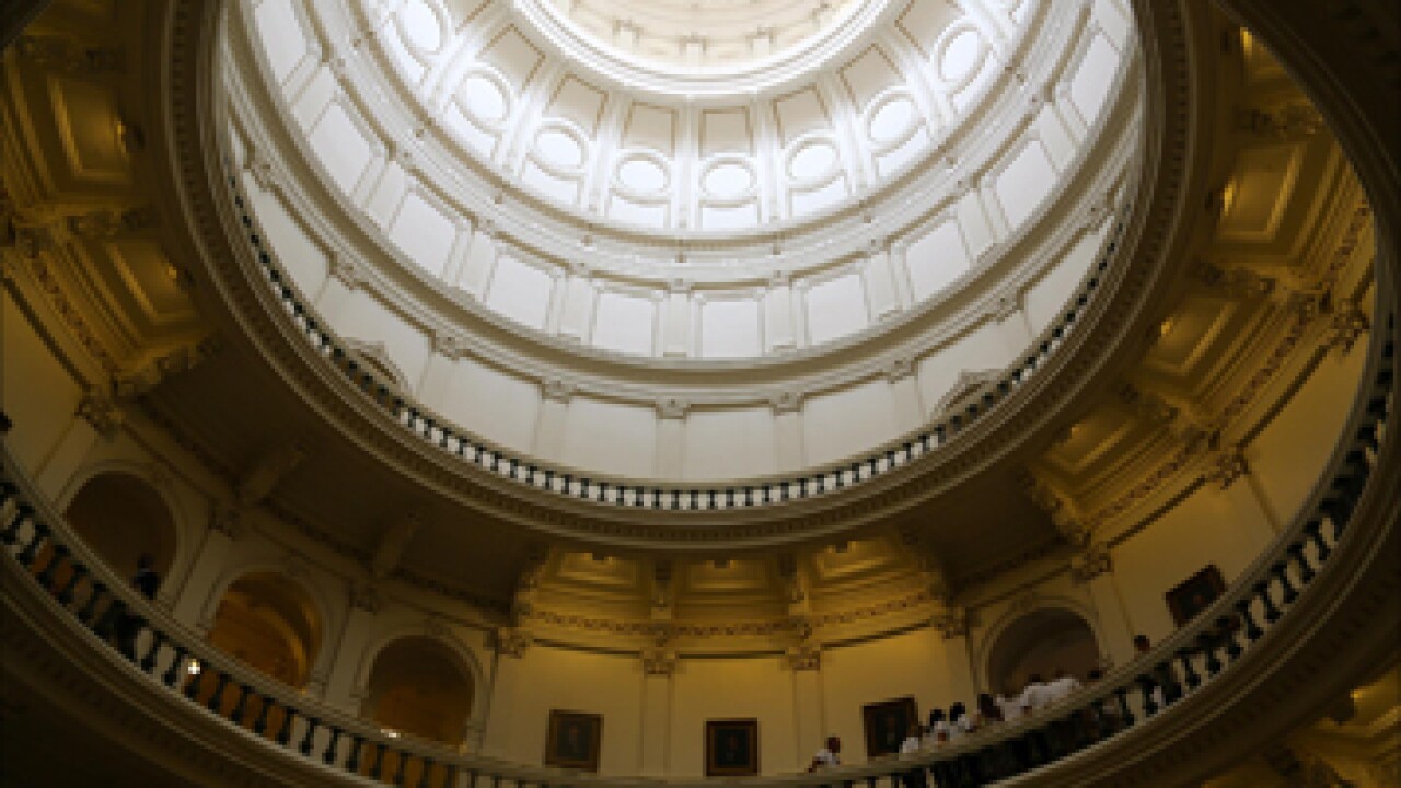 texas-cap-dome-int-lg-kut-357.jpg