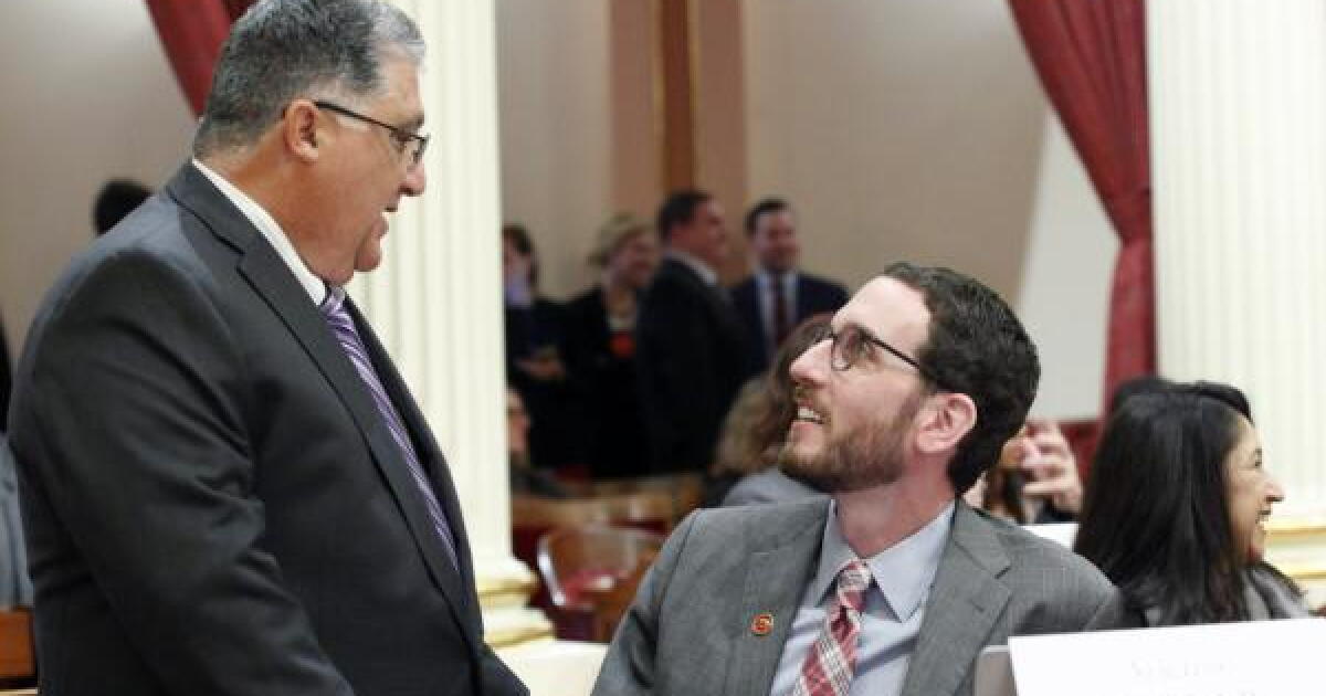 California lawmaker tries to revive bond measure with session ending