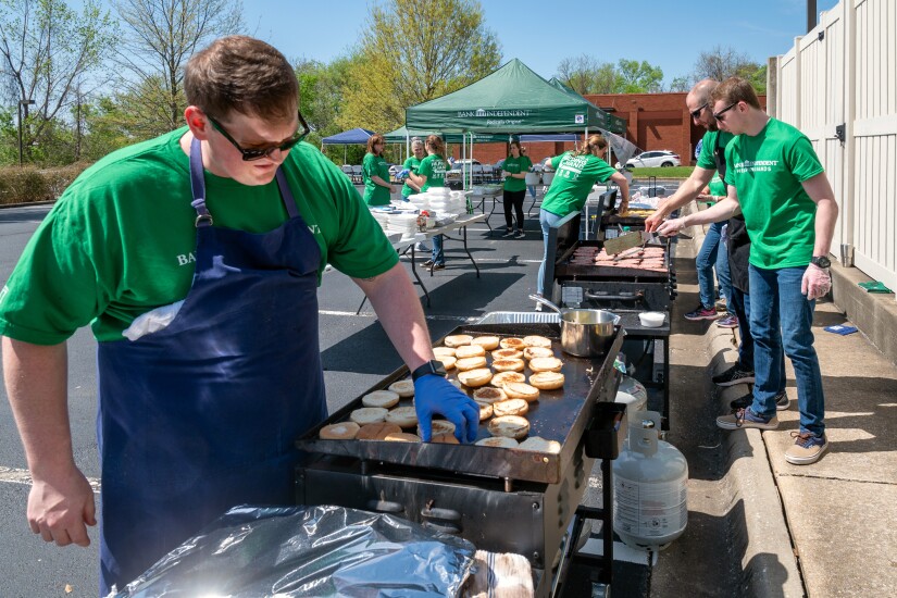 Best Banks to Work For 2022 pictures/30_Bank Independent.jpg