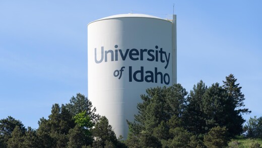 Water tower with University of Idaho sign
