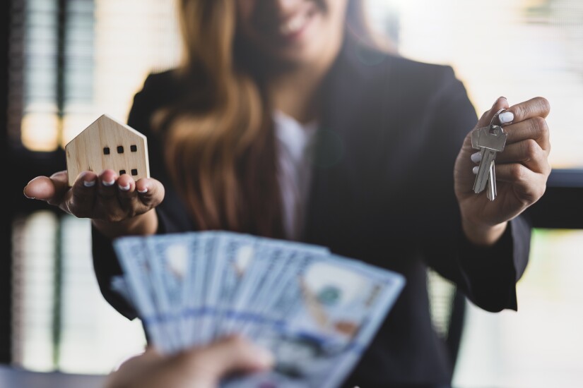 Placing a deposit with a real estate agent to enter into a legal
