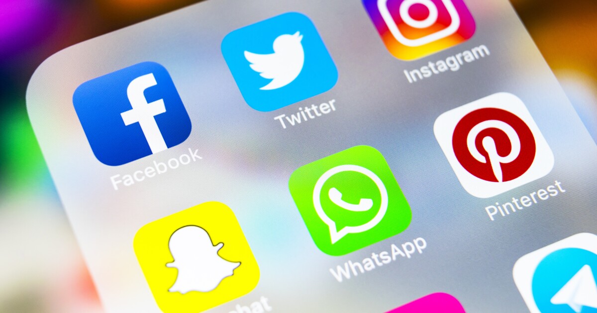 Advisor social media: Update policy, avoid compliance risk Advisor social media: Update policy, avoid compliance risk