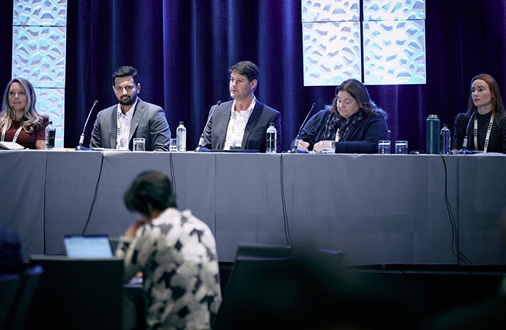 BB CalPub 2022 Patrick Strattner/panel-6.jpg