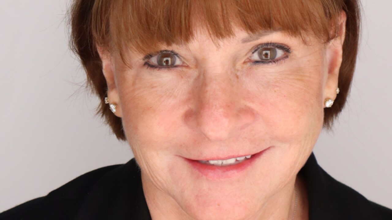 stephens-donna-deloitte.jpg
