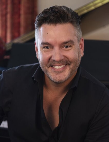 Paul Gandolfi, Paramount.jpg