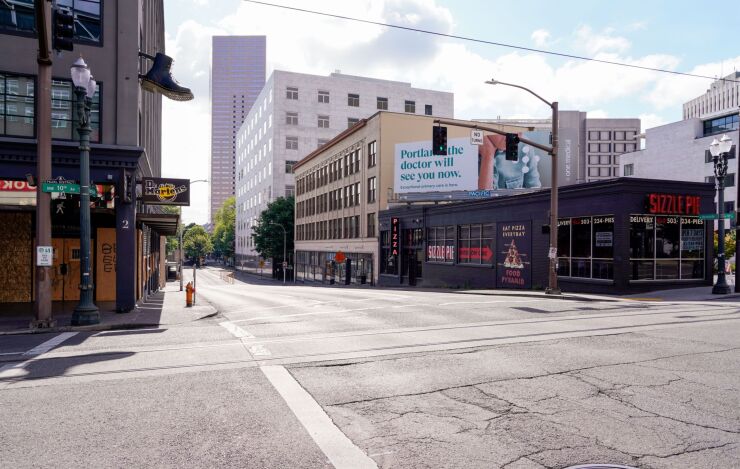 Portland-Oregon-pdx-empty-street-covid-bl-20200617
