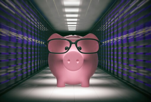 Myth-1_I-can-save-money-by-buying-the-cheapest-optics.jpg