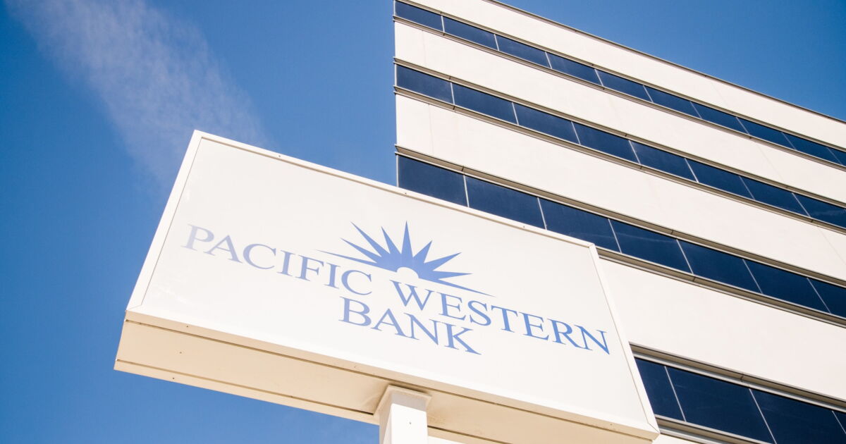 PacWest begins sale of .7 billion loan portfolio to Kennedy Wilson
