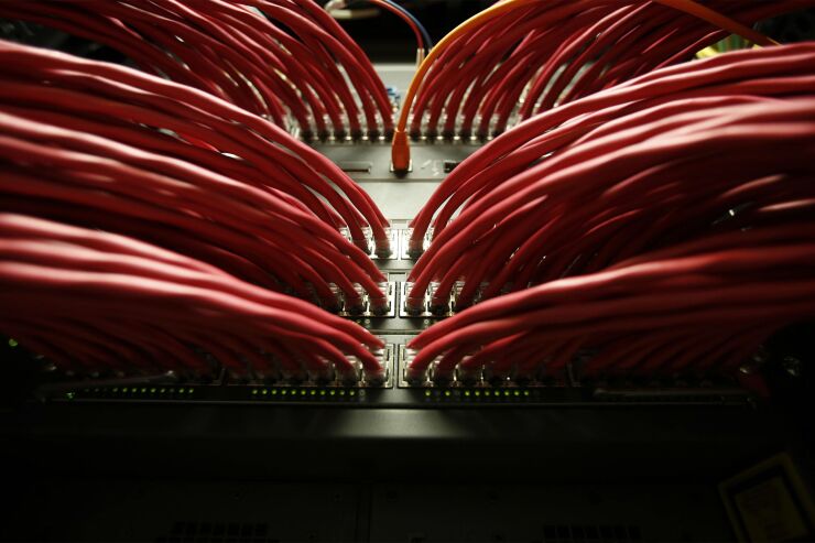 1509475491_tech-cables