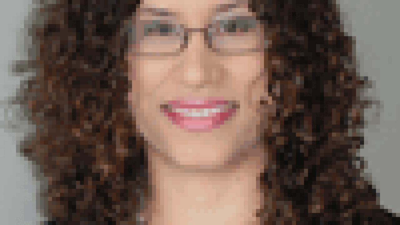 dorisraimundi100.gif