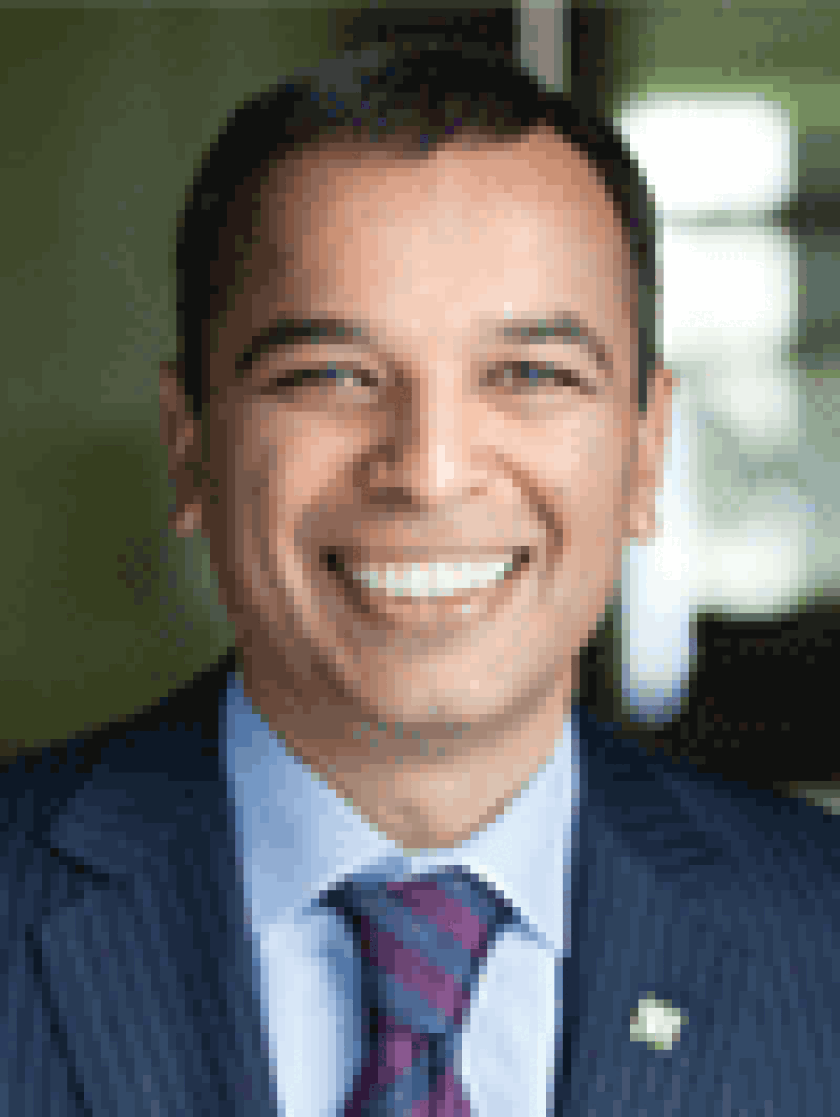 vijayvinoo100x133.gif