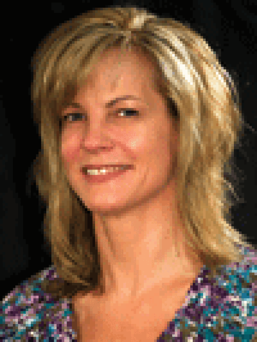anne-strange100x133.gif