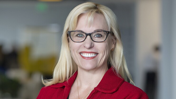 Jacqueline Molnar, Western Union (cropped)