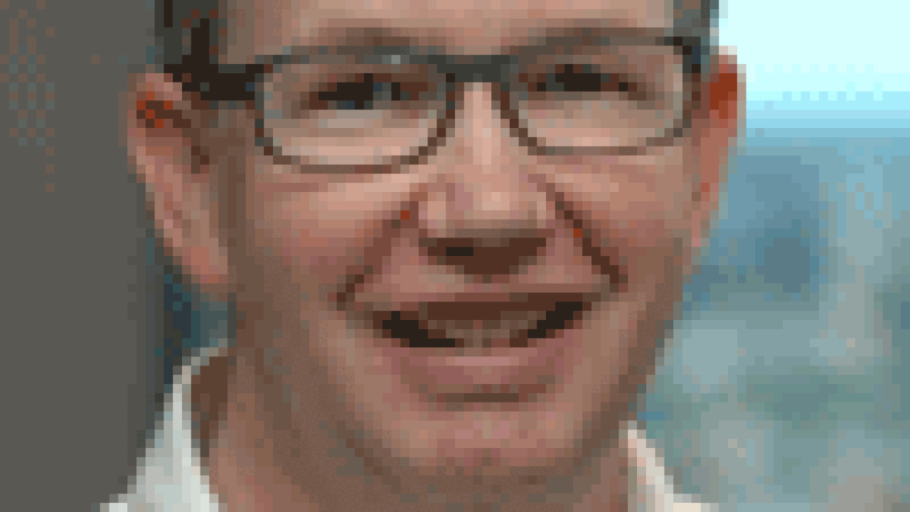 denyer100x133.gif