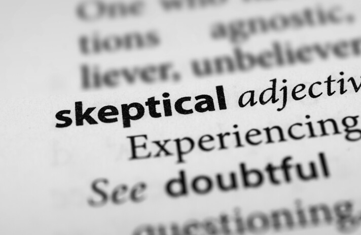 04-skeptical-98103368-adobe.jpg