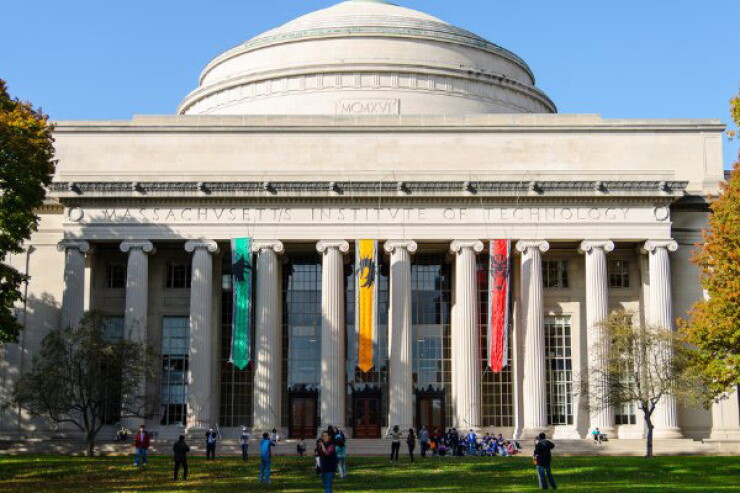 MIT.jpg