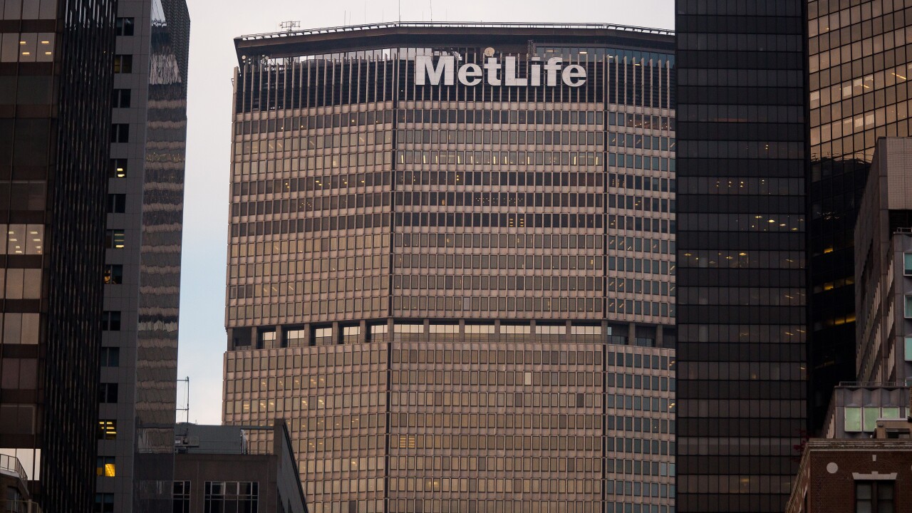 DI-MetlifeHQ_10062017