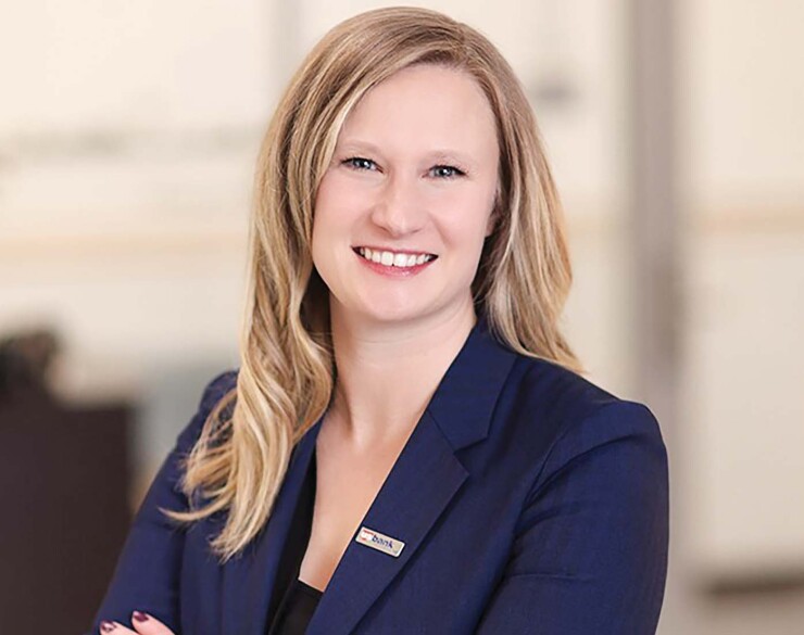 Alli Yttreness, U.S. Bank