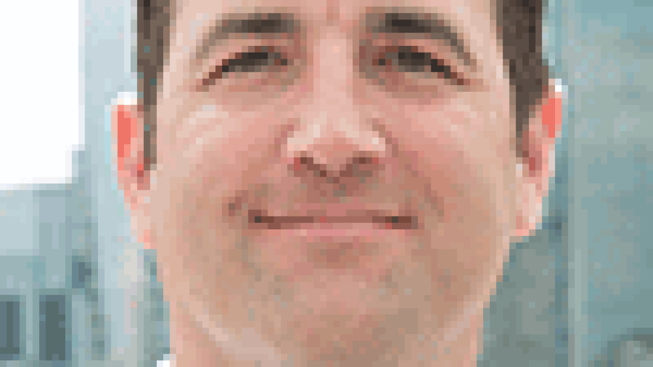 stephen-pair-100.gif