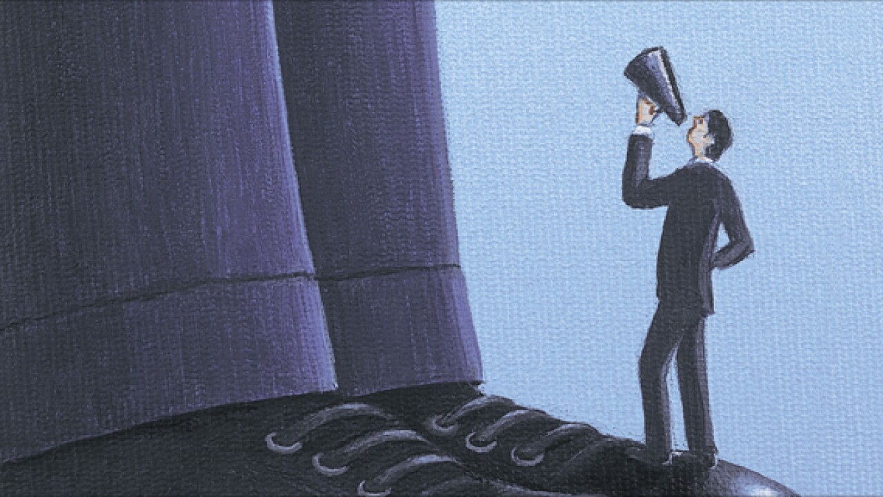 Thumbnail for Video: Bank Investors Have Their Say on Pay
