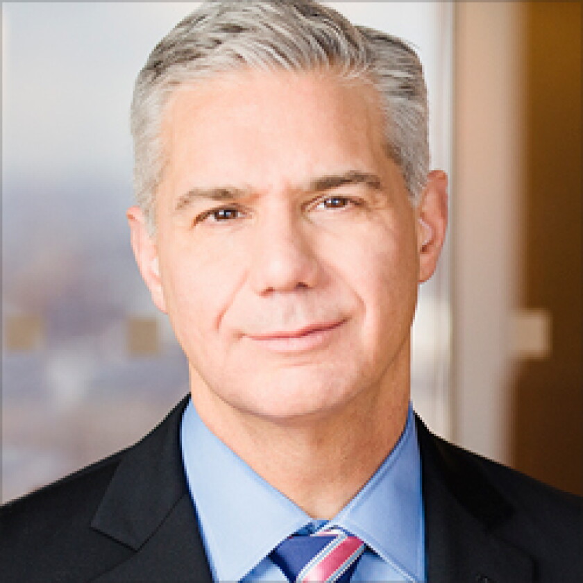 dinallo-eric-debevoise-plimpton-250.jpg