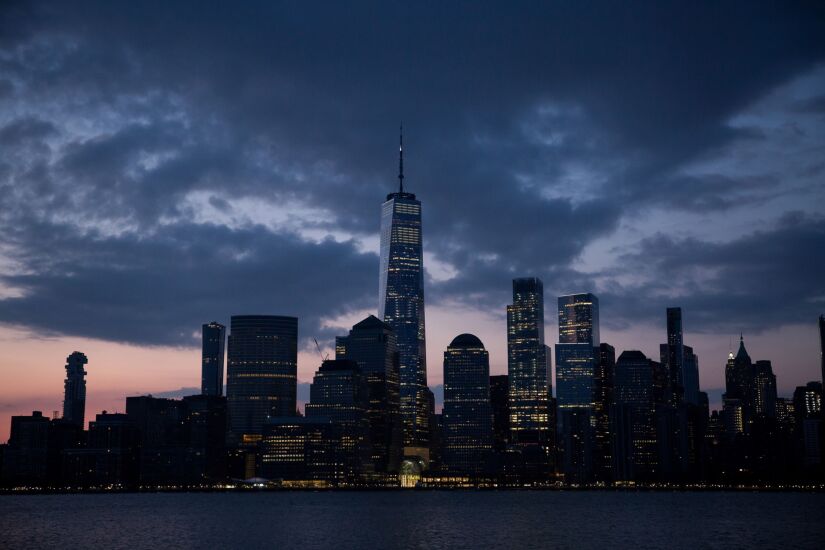 di-ny-skyline-buildings-stock-071320