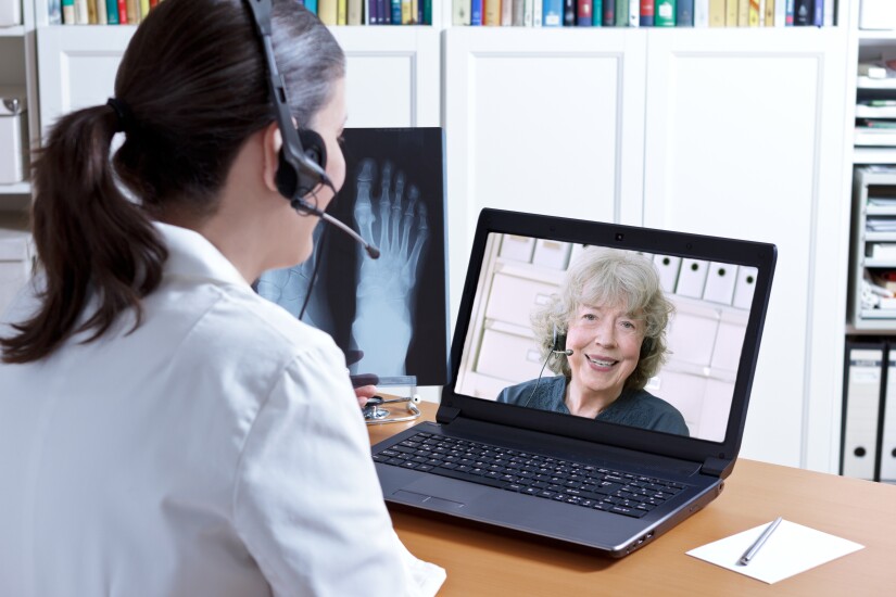 HDM 327 Telemedicine AdobeStock_135683672.jpeg