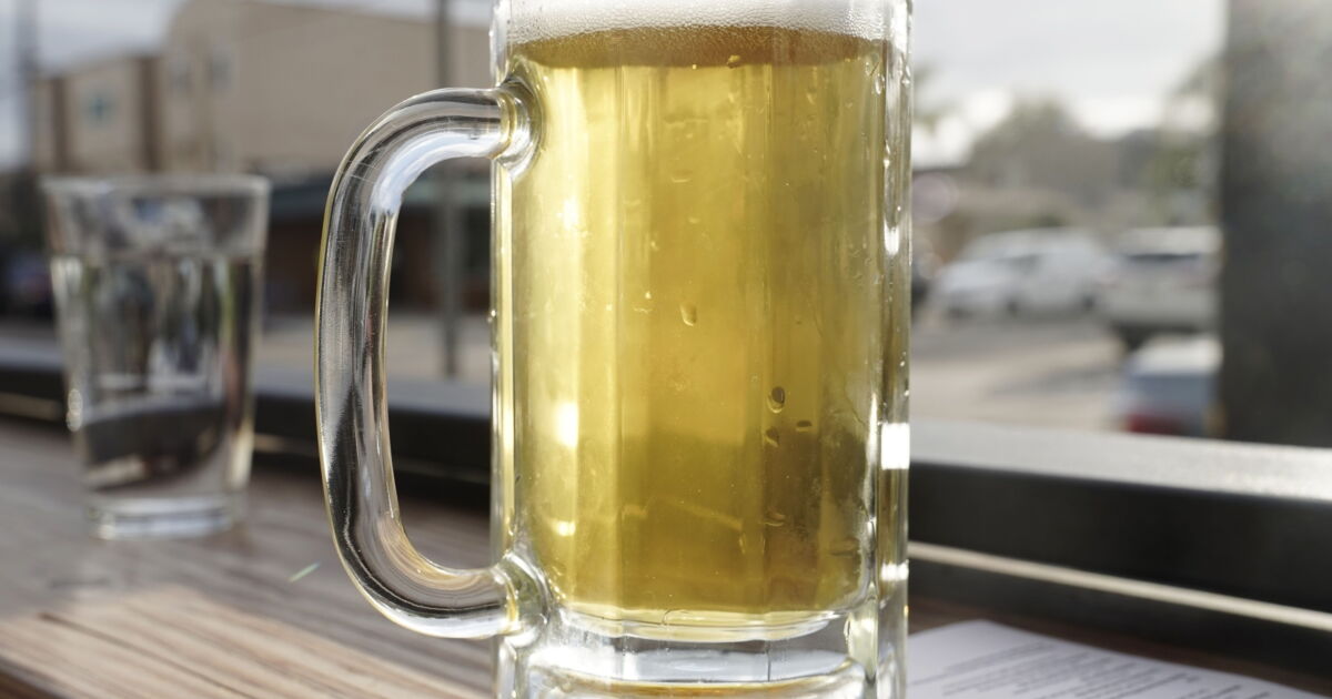 CHEERS Act would serve tax breaks to beer venues CHEERS Act would serve tax breaks to beer venues