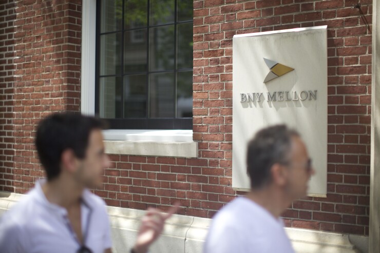 BNY-Mellon-branch-NYC-Bloomberg-News.jpg
