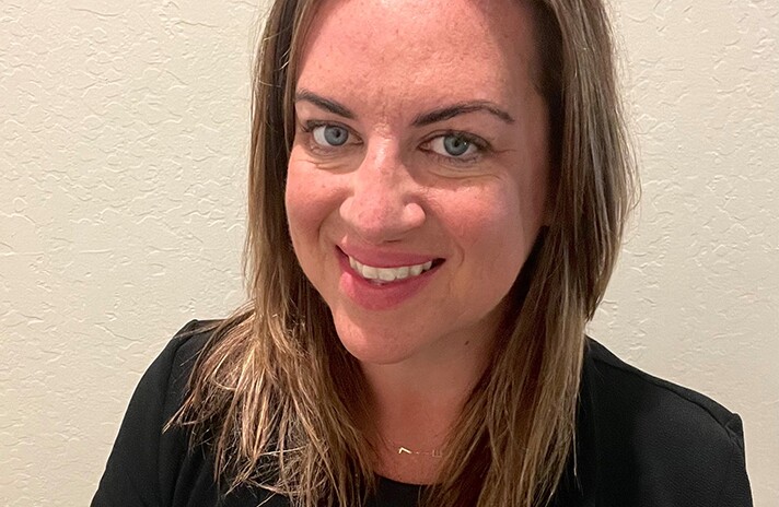 Alice_Livingston_Photo_2_2500.0 (1) cropped.jpg