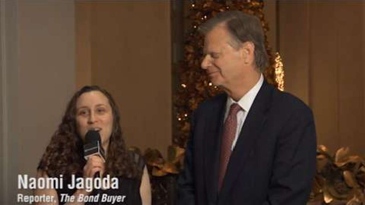 Thumbnail for Video: DOTY 2014 Red Carpet: Howard Zucker