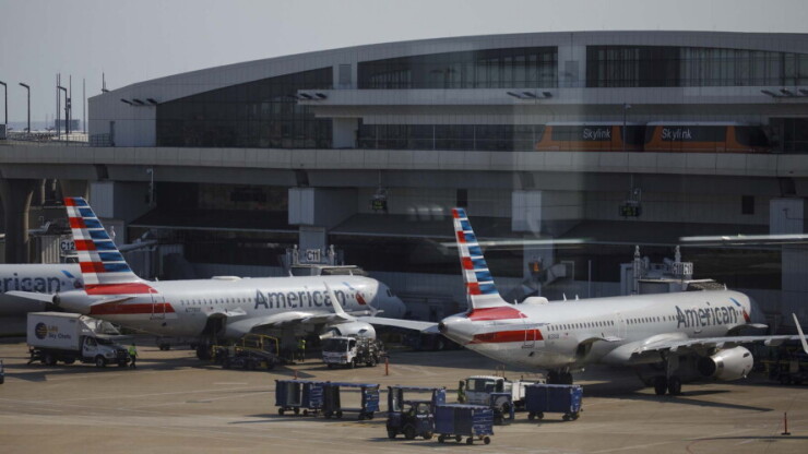 American Airlines plans at Dallas Fort Worth International Airport