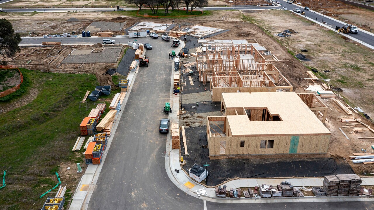 Toll Brothers Ahead Of US Housing Starts Figures