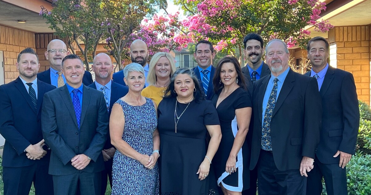 UBS loses .6B advisor team to LPL Financial UBS loses .6B advisor team to LPL Financial