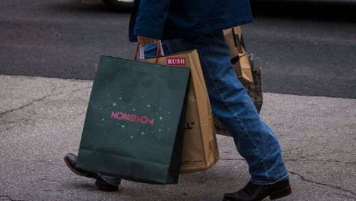 Holiday Shoppers As US Personal Spending Cools