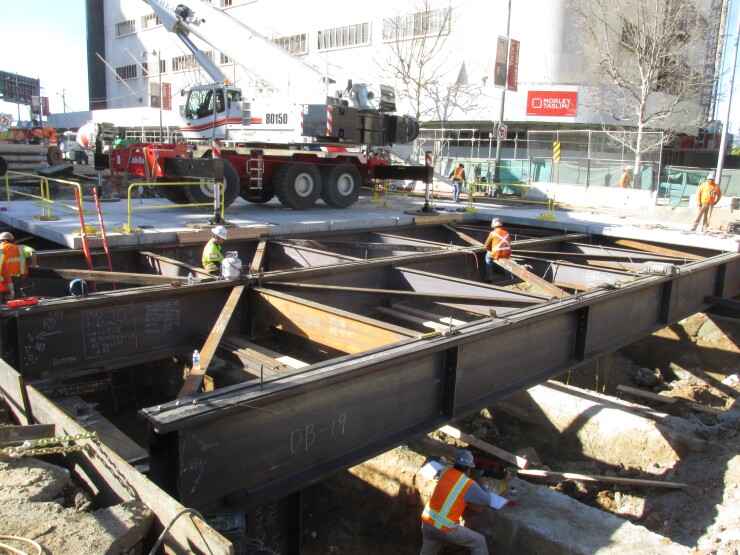 Metro-LosAngeles-construction