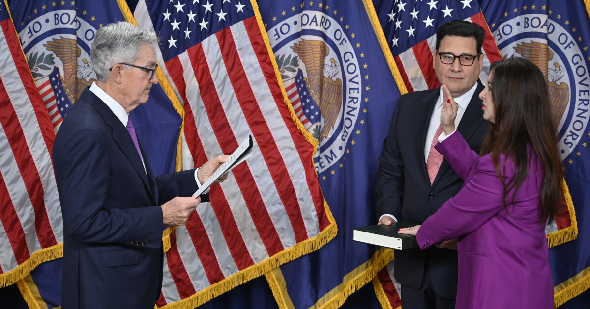 Kugler sworn in as Fed governor, brings board to full strength