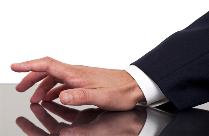 03-fingers-tapping-adobe