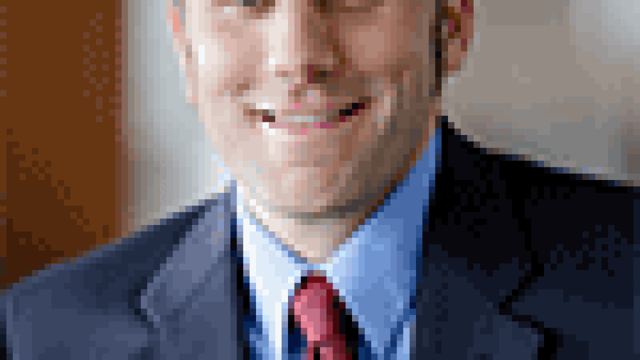 eric-huls-100.gif