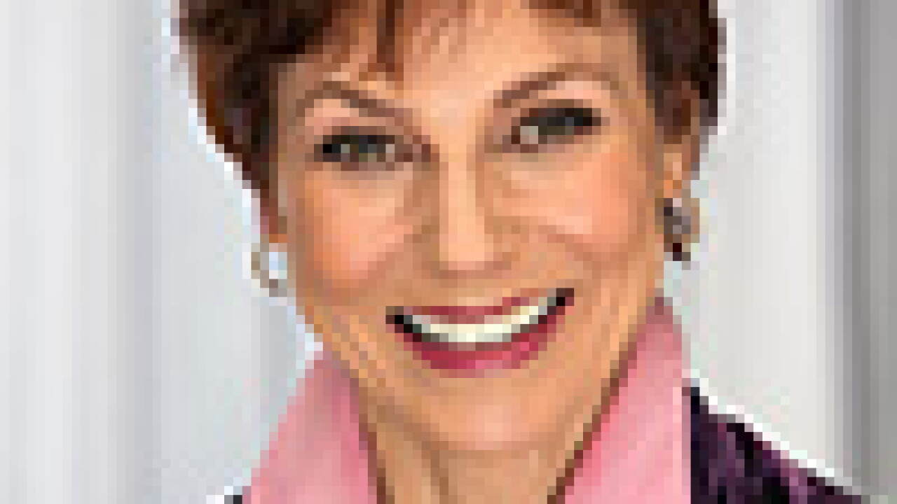 kelly-janet100x133.jpg