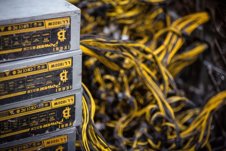 Bitcoin Mining at Russian CryptoUniverse Farm