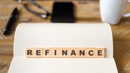 Refinance-Adobestock