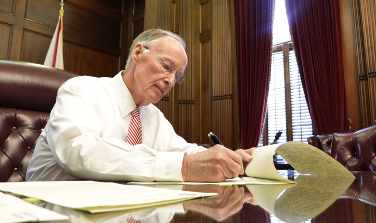 Alabama-Governor-Robert-Bentley