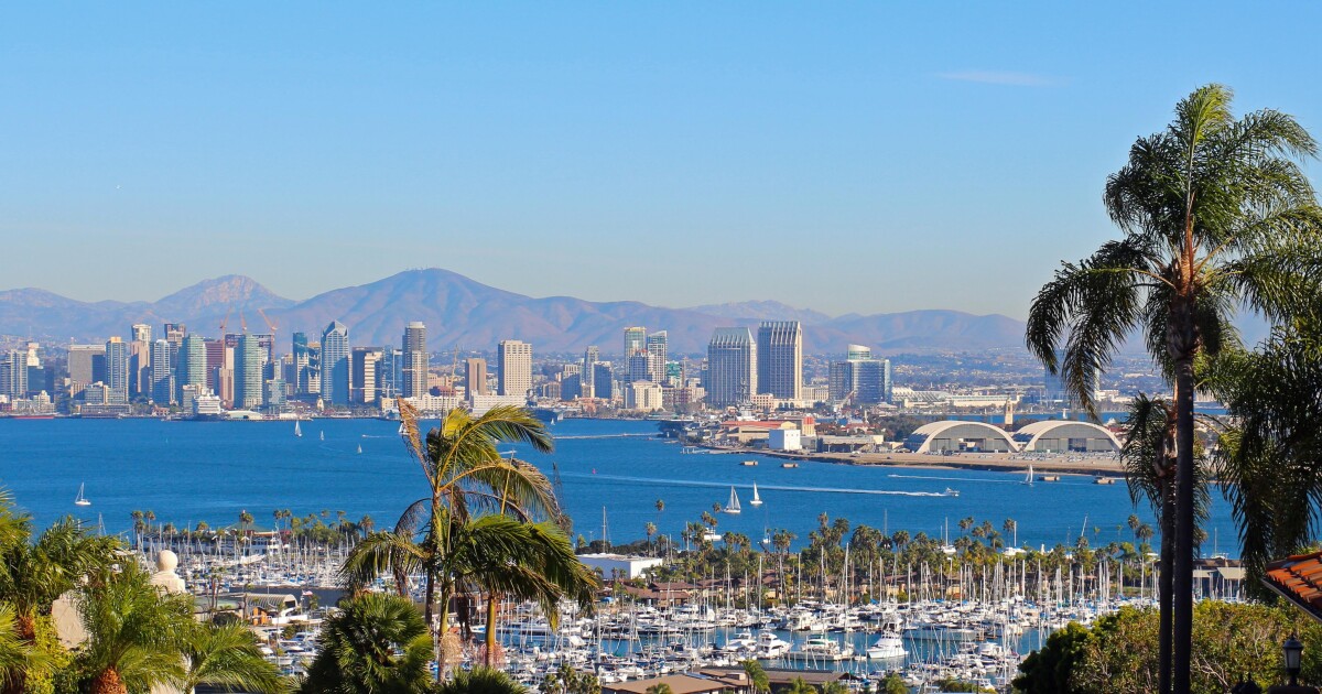 San Diego gets rolling on plan to revitalize downtown core San Diego gets rolling on plan to revitalize downtown core