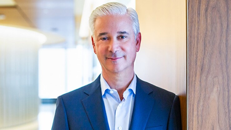 Charlie Scharf headshot