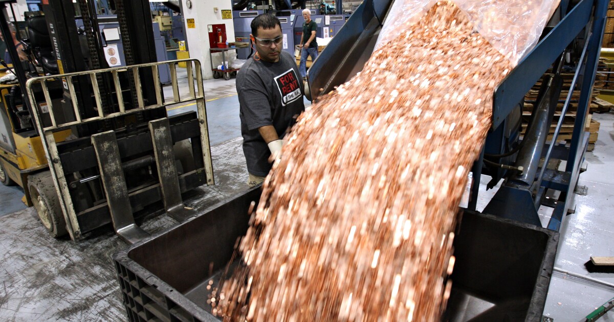 Fed to reopen penny deposits after industry outcry Fed to reopen penny deposits after industry outcry