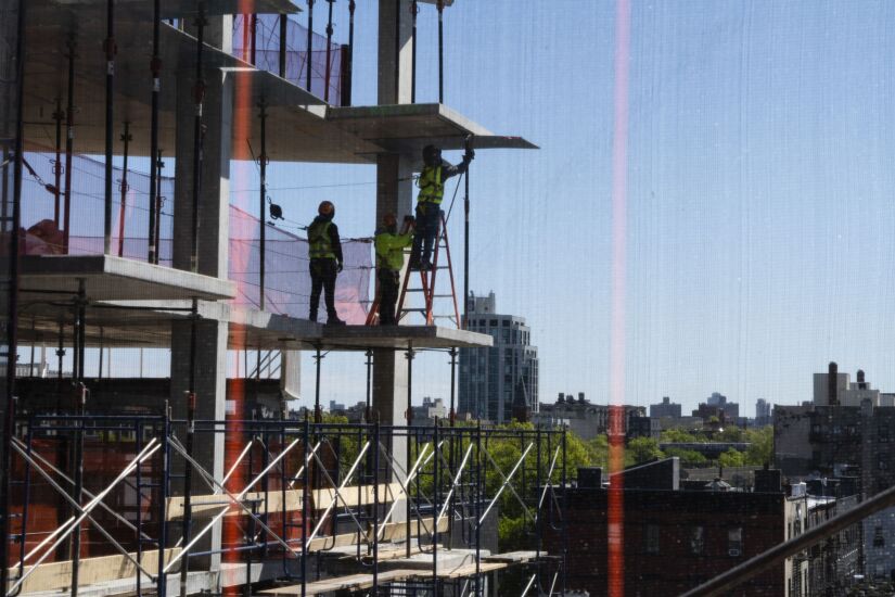 Buoyant US Construction Eyes New Heights Despite Inflation Woes