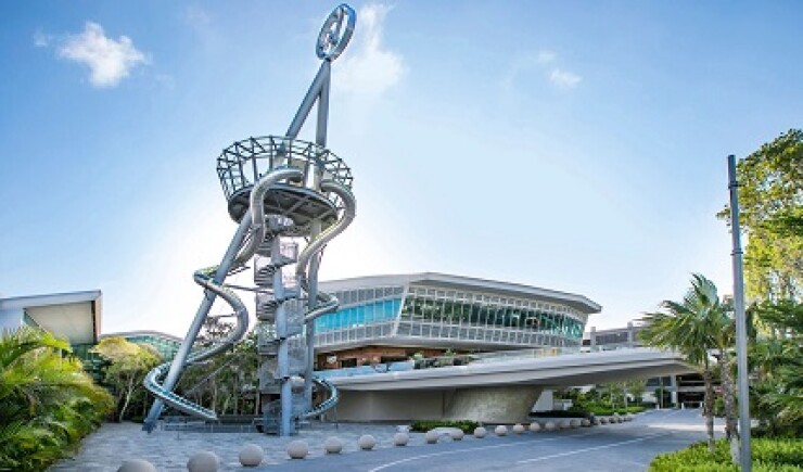 ASR_AventuraMall1002